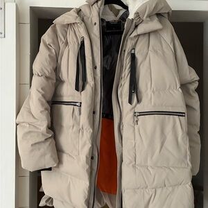 Orolay Beige Puffer Jacket with Hood